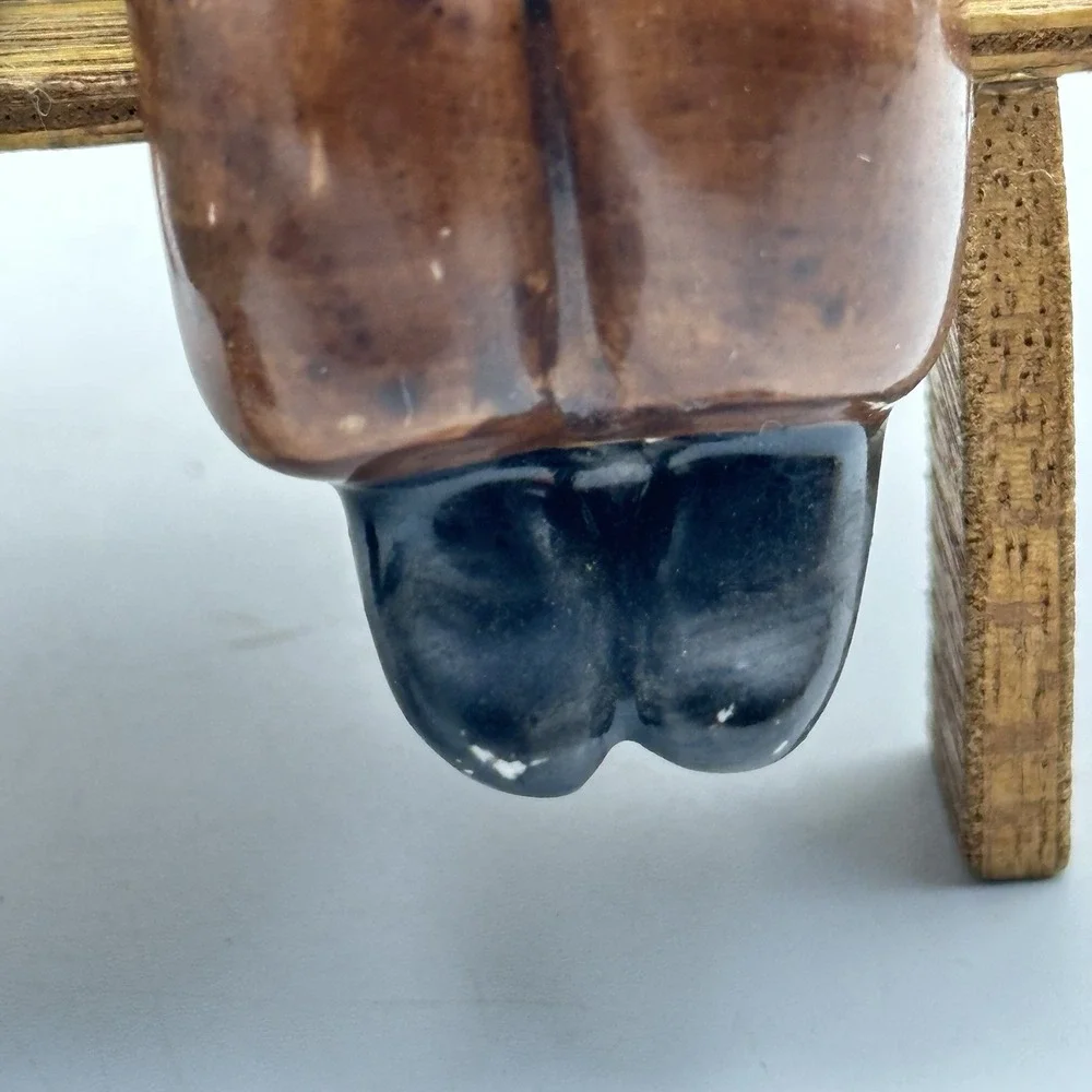 Vintage‎ Japan Couple Sitting on Bench Salt & Pepper Shakers Grandparents